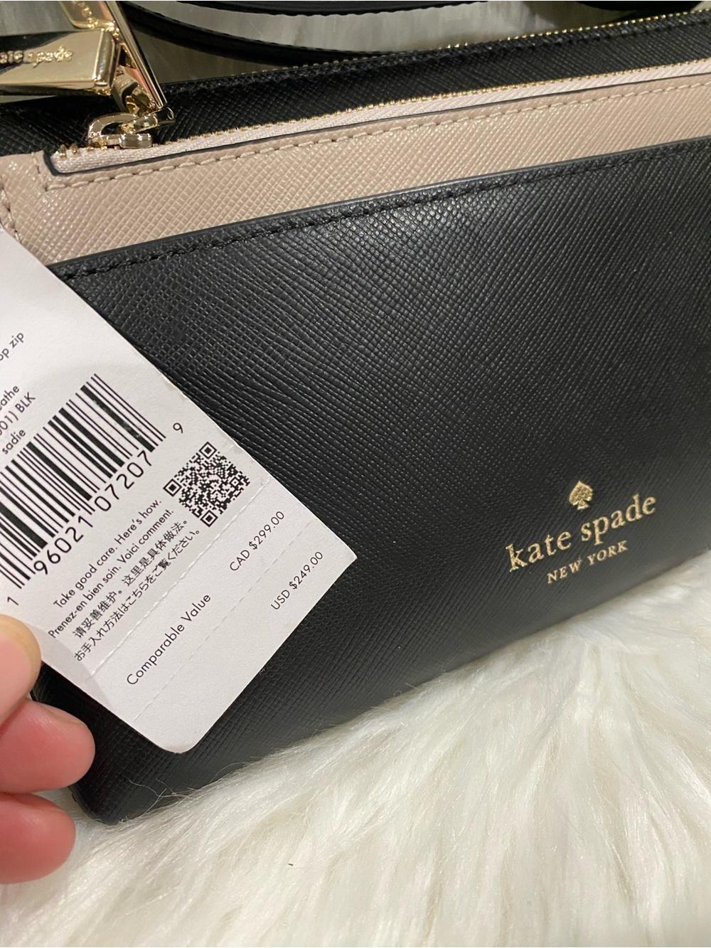 NWT! Kate Spade NY 2 piece Black and Blush/cream Leather Crossbody - Picture 4 of 7